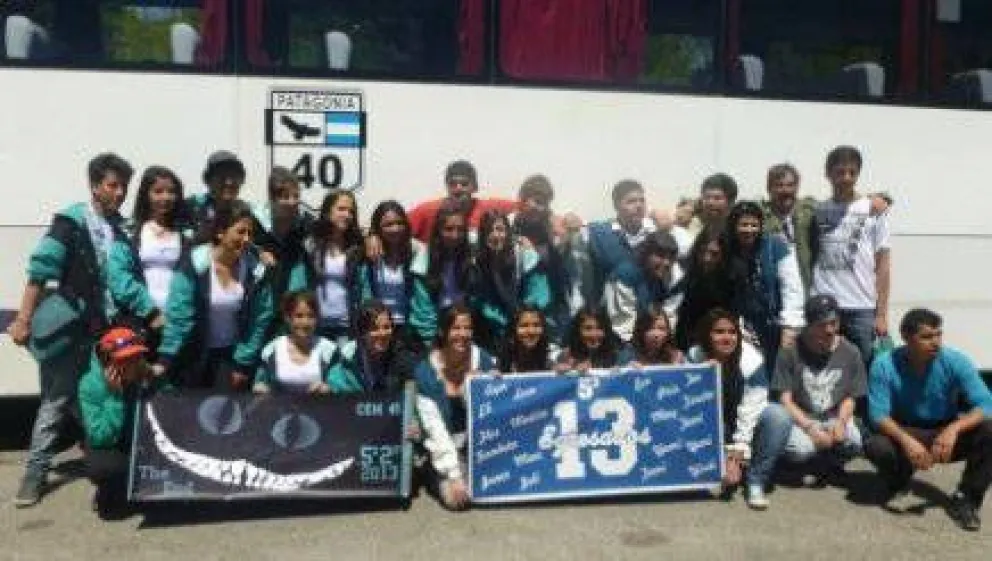 Alumnos del CEM 45, beneficiarios del Programa de Turismo Social