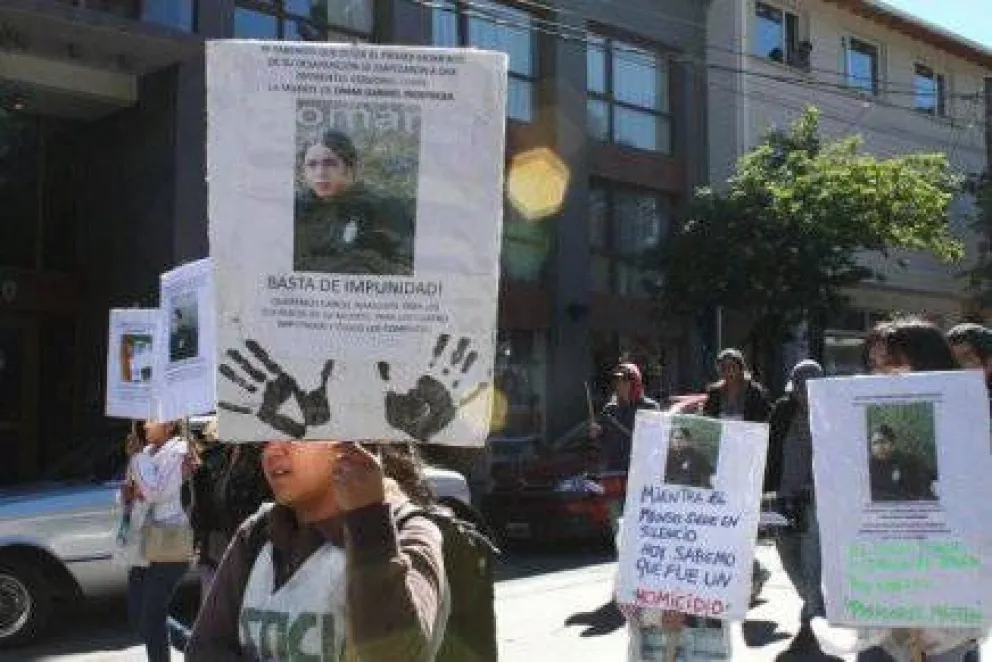 Reclamo por esclarecimiento de asesinato de Inostroza