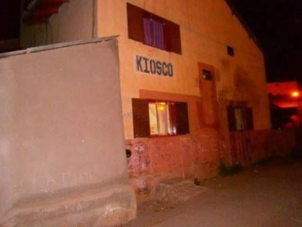  Allanan vivienda denunciada por venta de bebidas alcohólicas
