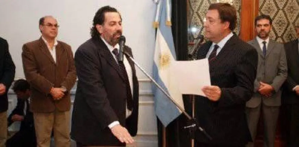 Dirigente de La Cámpora asumió al frente de la Secretaría de la Gobernación