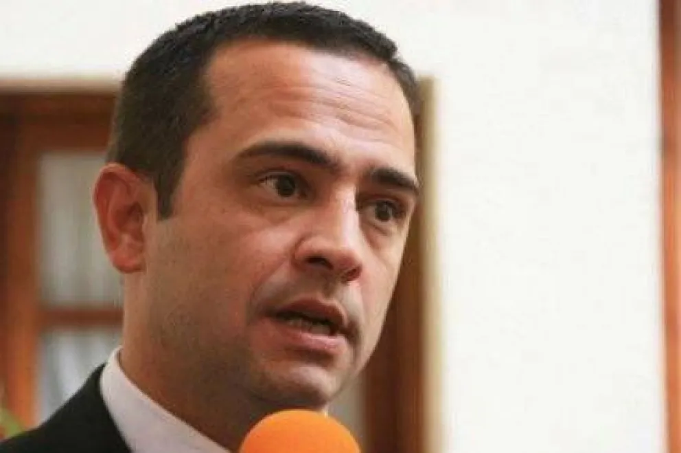  Procesaron a Larreguy por "abuso de autoridad" y "administración fraudulenta" 