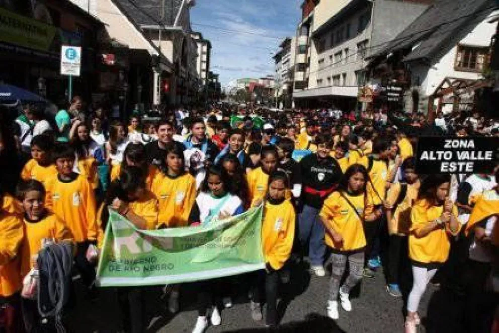 Más de 2800 alumnos participan de la final de los juegos Río Negro en Acción