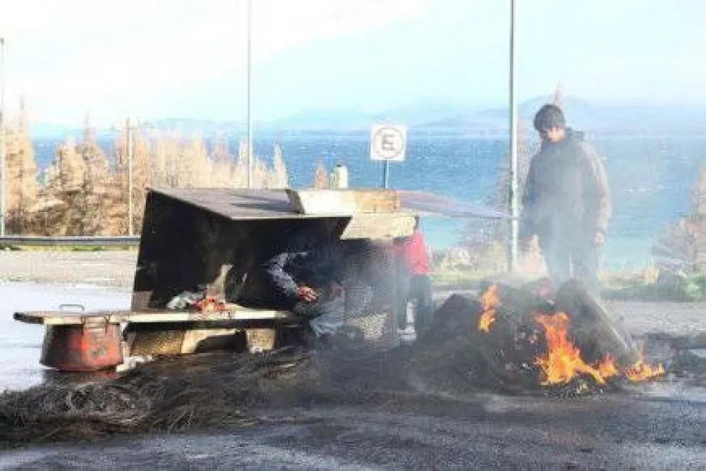 Duras críticas de maleteros al municipio