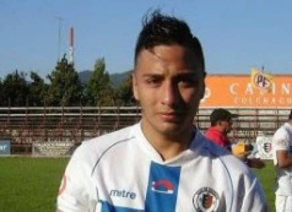Barrales marcó y Santa Cruz volvió al triunfo