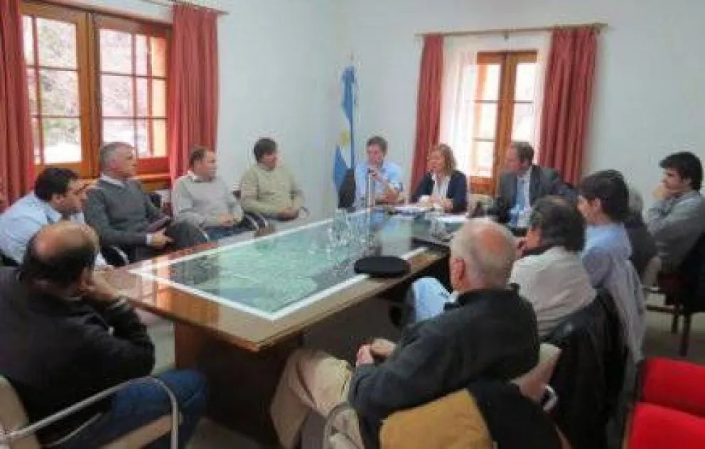 Planifican obra pública para los últimos meses del año