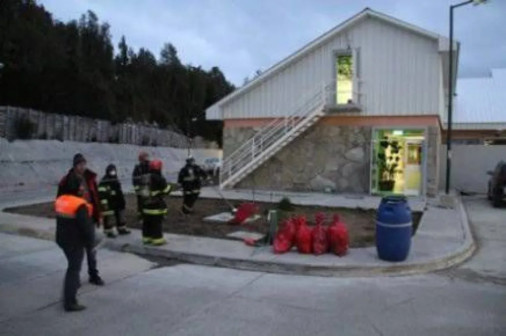 Angostura: Evacuaron el hospital por derrame de sustancia tóxica