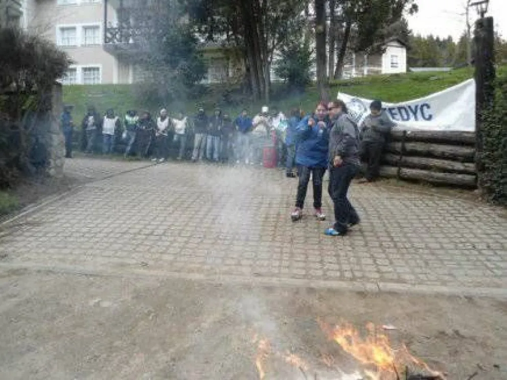 Escrache laboral múltiple en Bariloche