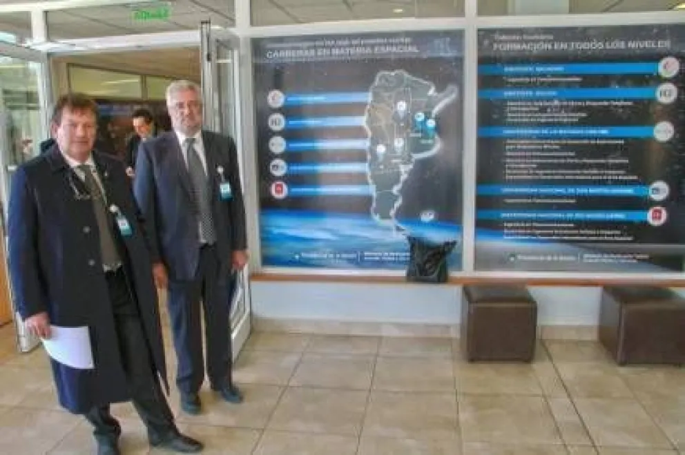 Carrera de Ingeniería en Telecomunicaciones tiene financiamiento