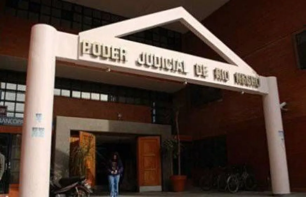 Ordenan cubrir tratamiento de fertilidad asistida