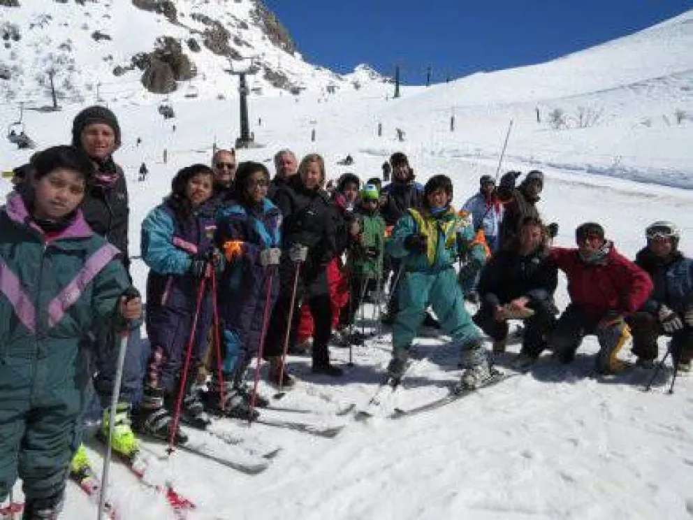 Más de 300 jóvenes disfrutaron el Catedral 