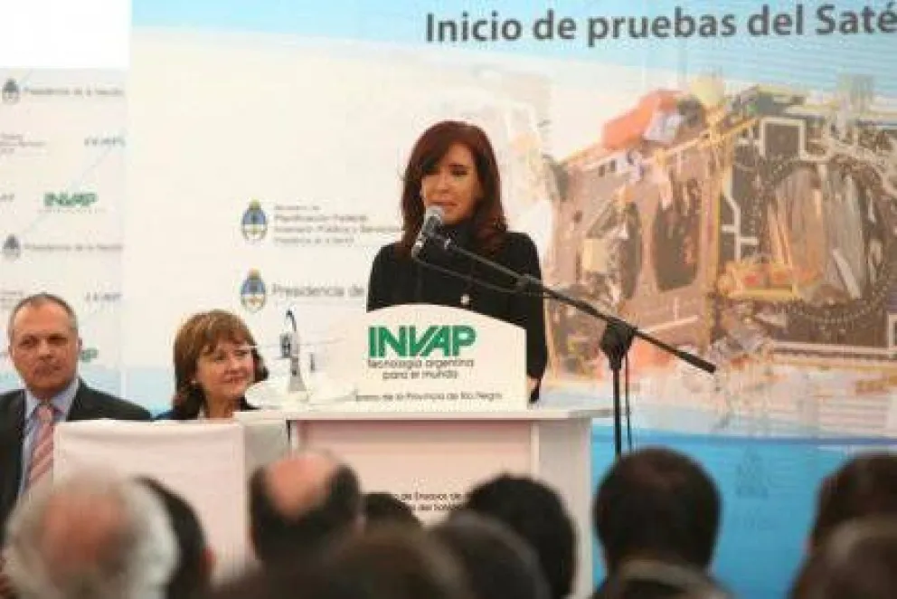 "Hoy inauguramos soberanía"