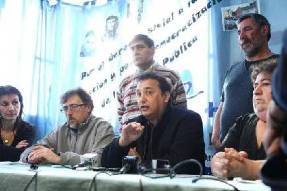 UnTER repudió declaraciones del Gobierno sobre las maestras agredidas