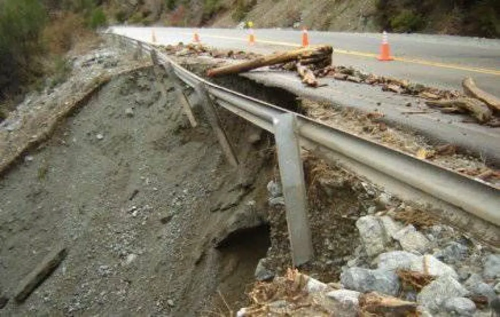 Sigue cortada la ruta a El Bolsón