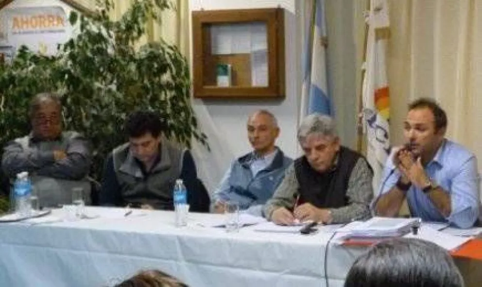 Con trece oradores se realiza la audiencia por el aumento tarifario de la CEB