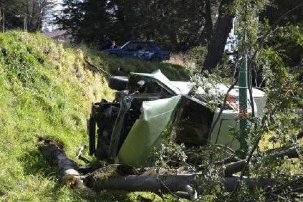 Vuelco en Bustillo