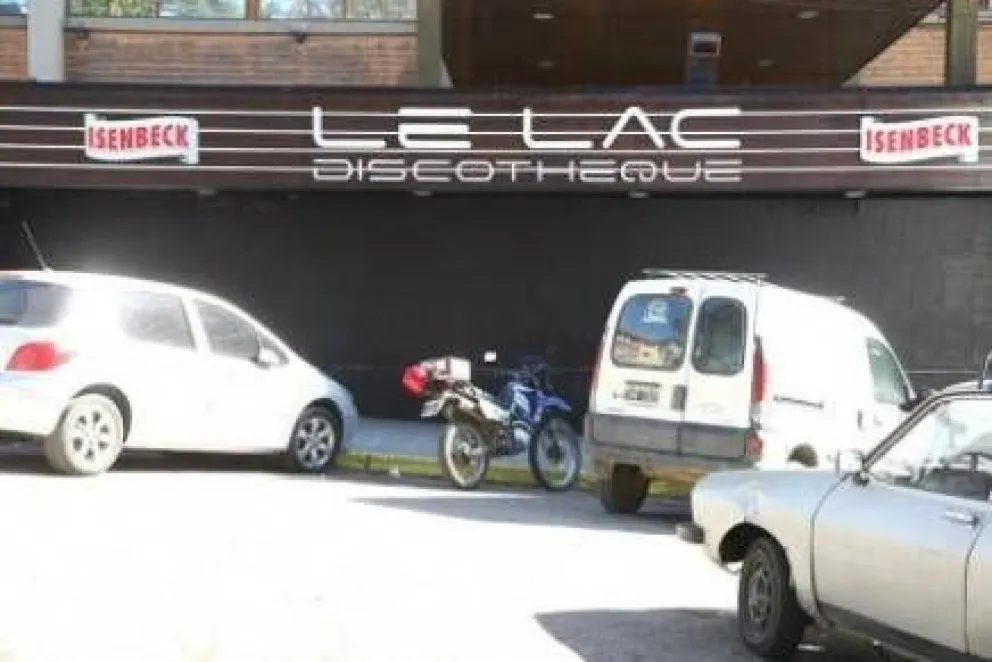 Le Lac asegura que no permite el ingreso de menores