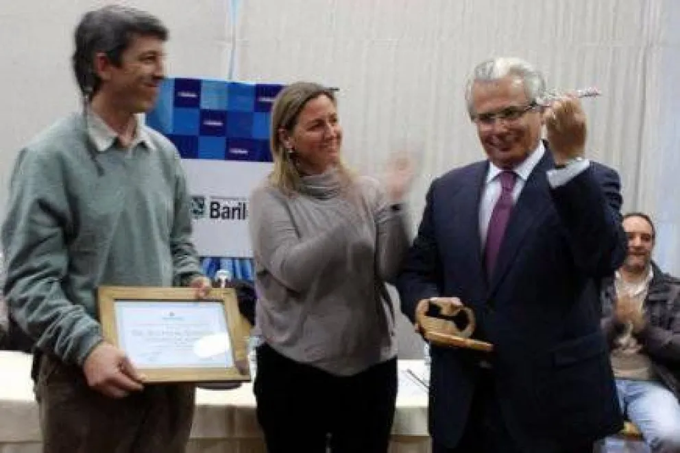 "Hay que descorporativizar a la Justicia"