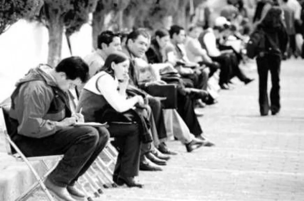 PUEBLO realiza capacitación sobre búsqueda del primer empleo