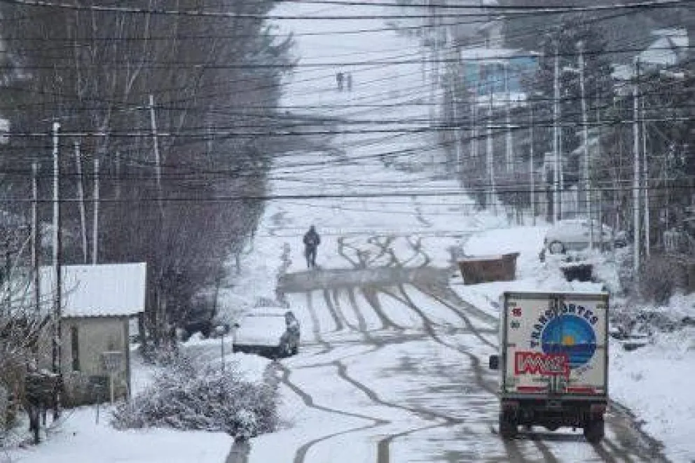 Copiosa nevada en Bariloche 