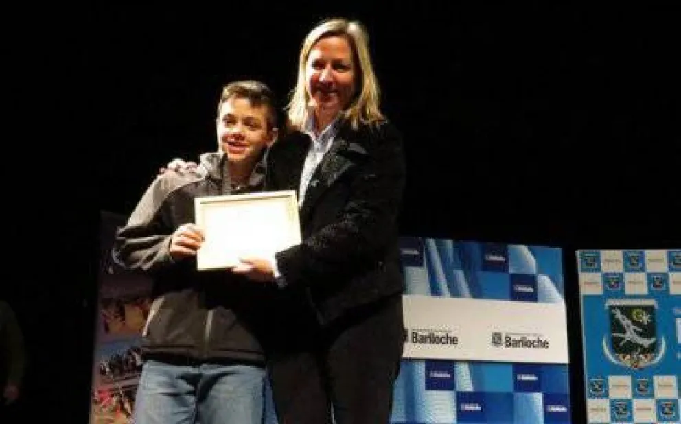 Deportistas barilochenses recibieron becas 
