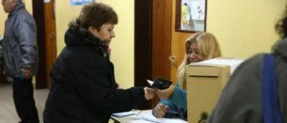 Normal comienzo de la votación