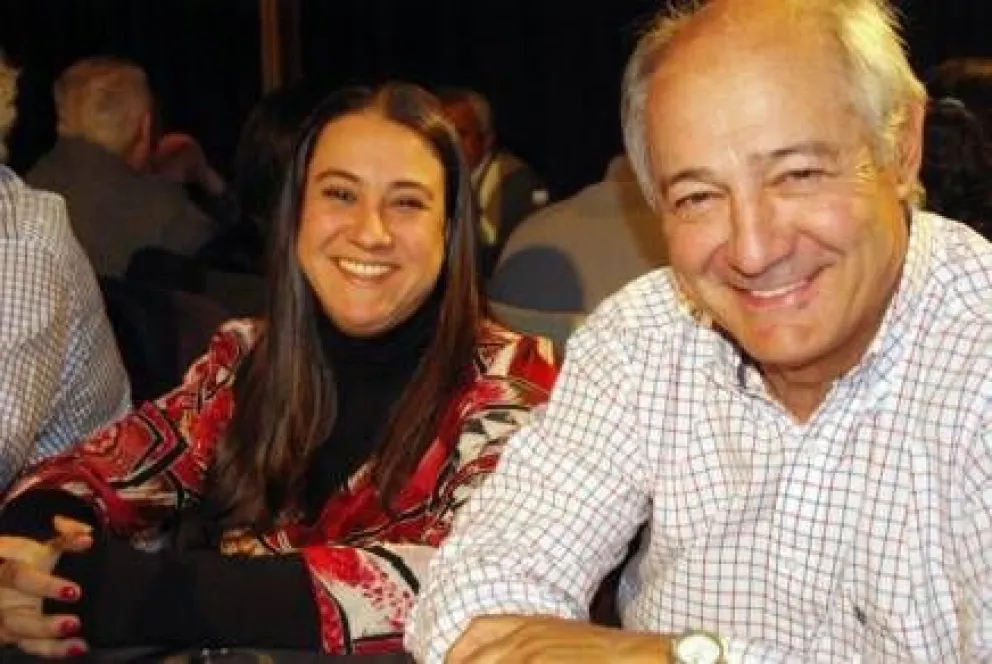 Chironi: "La UCR se juega la posibilidad de iniciar una marcha hacia el 2015"