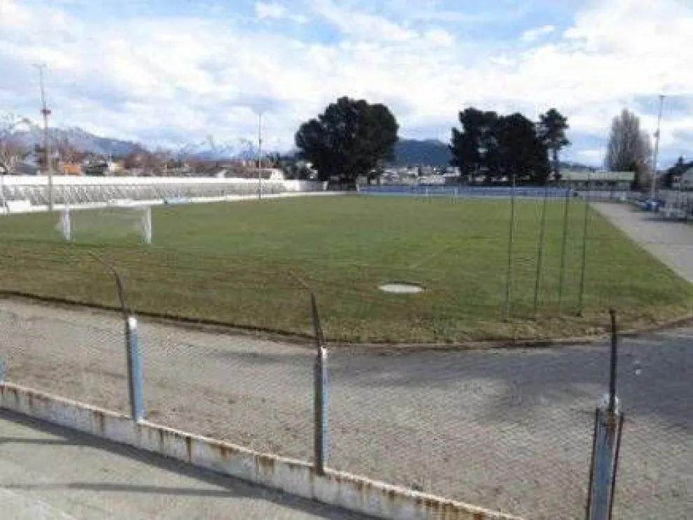 Realizan mejoras en el Estadio Municipal