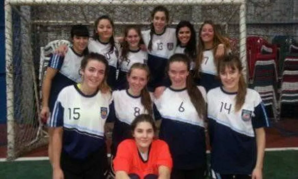 El handball tuvo una doble jornada espectacular