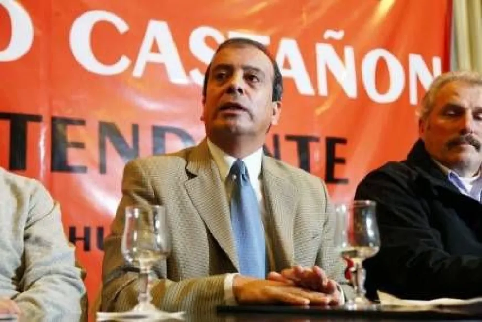 Castañón asegura que gestión municipal "miente" sobre contrataciones