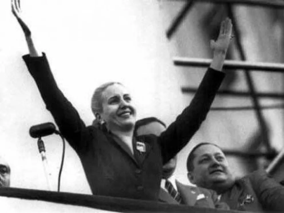 Recuerdan a Evita