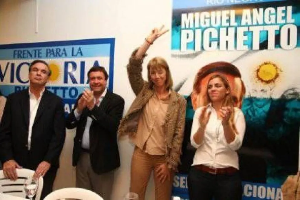 Demostración de fuerza del Frente para la Victoria: llamó a "ratificar el camino"