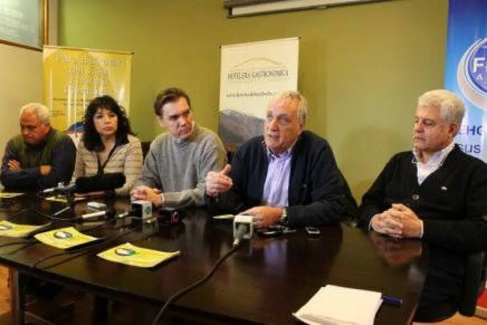 Hoteleros, Estado y gremio combaten alojamientos "en negro"
