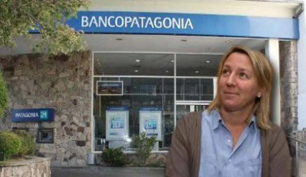Municipio deja el Patagonia y pasa sus cuentas al Banco Nación