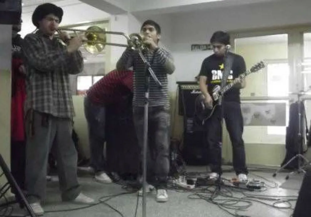 ADF Band Rock brilló en el CEM 20 
