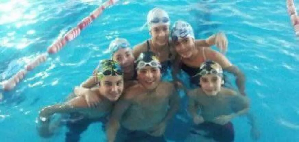 Nadadores de Bariloche competirán en Paraná