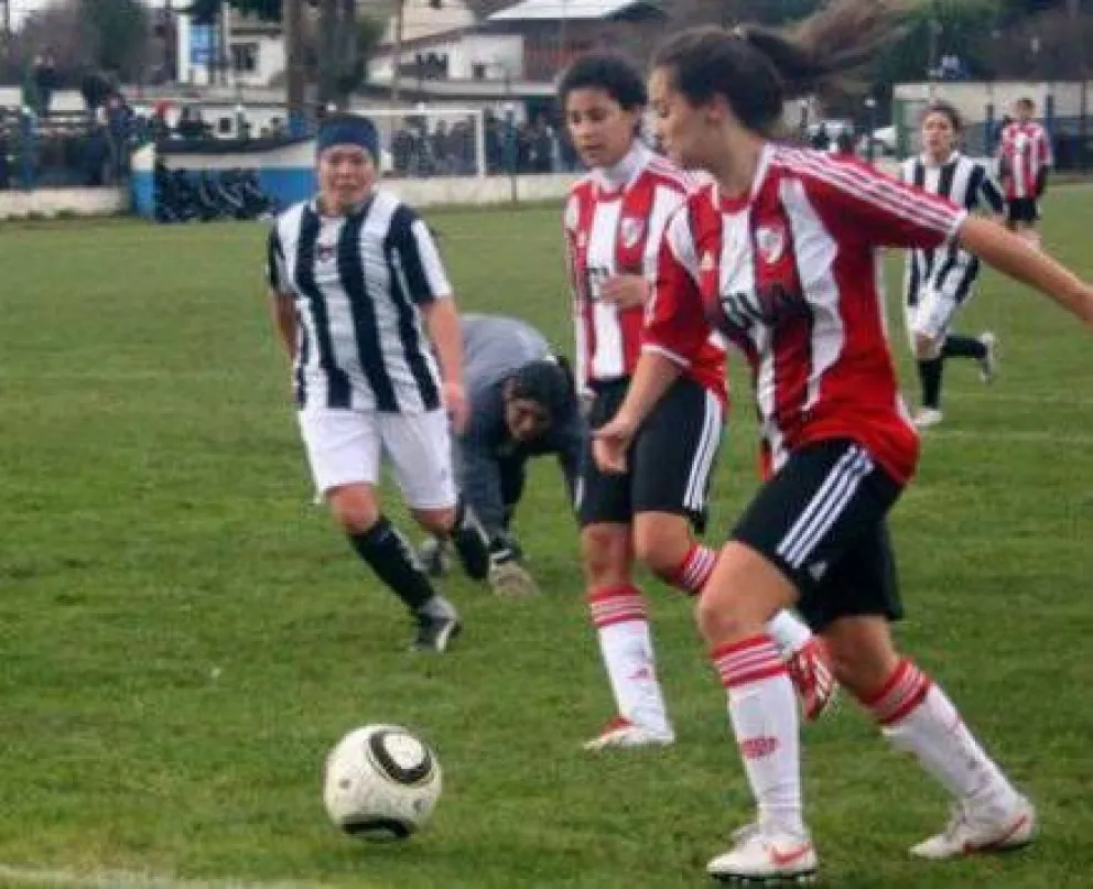 Las jugadoras de River desplegaron su talento en Bariloche 