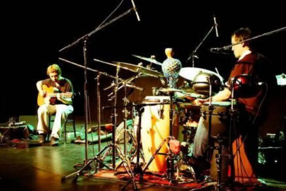 Destacado taller y concierto de guitarra y percusión 