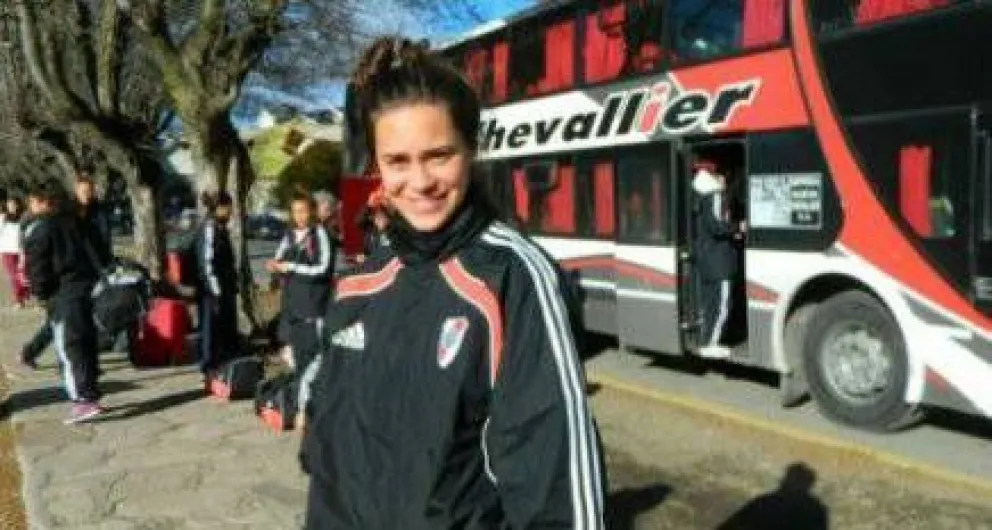 El equipo de primera del fútbol femenino de River está en Bariloche 