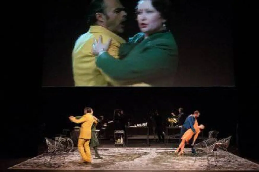 Buch estrenó en París una ópera sobre el encuentro entre Thatcher y Pinochet