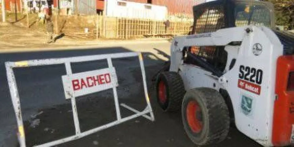 Trabajan en obras de bacheo 
