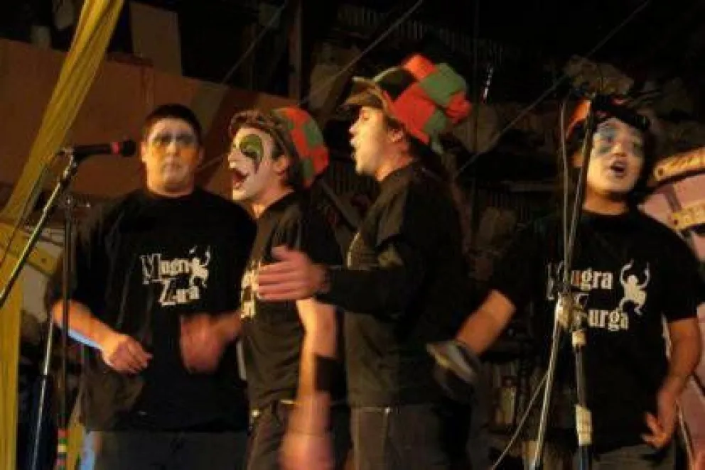 La "MugraZurga" desplegó toda su música 