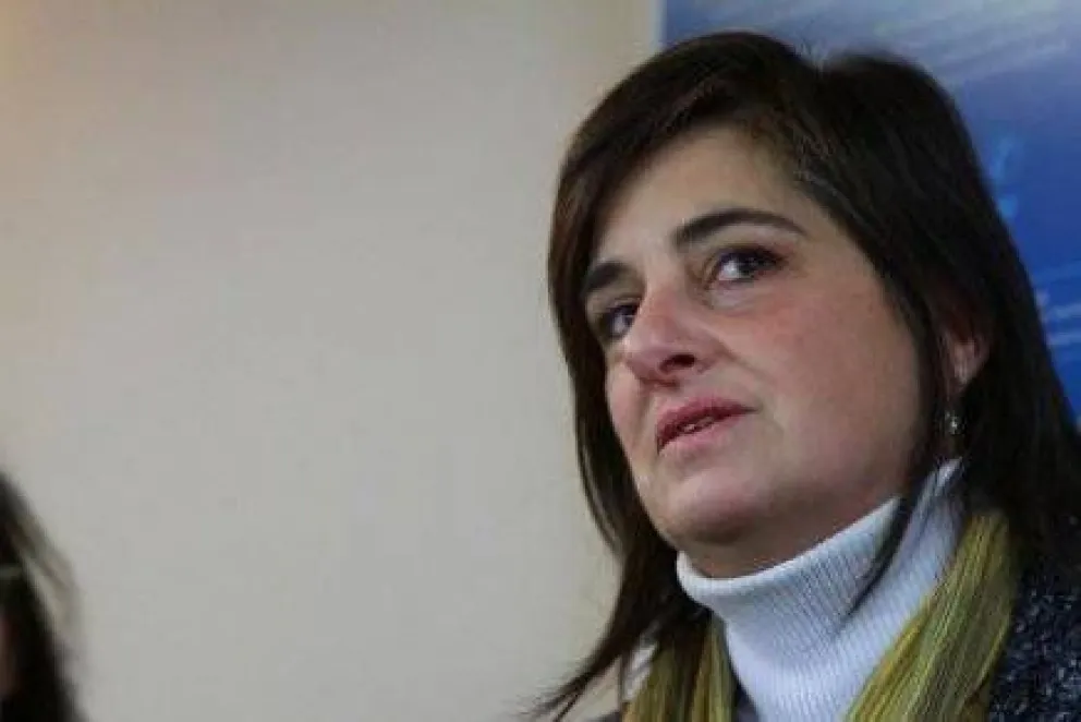 Defensora del Pueblo impulsa el diálogo por conflicto en Villa Lago Gutiérrez