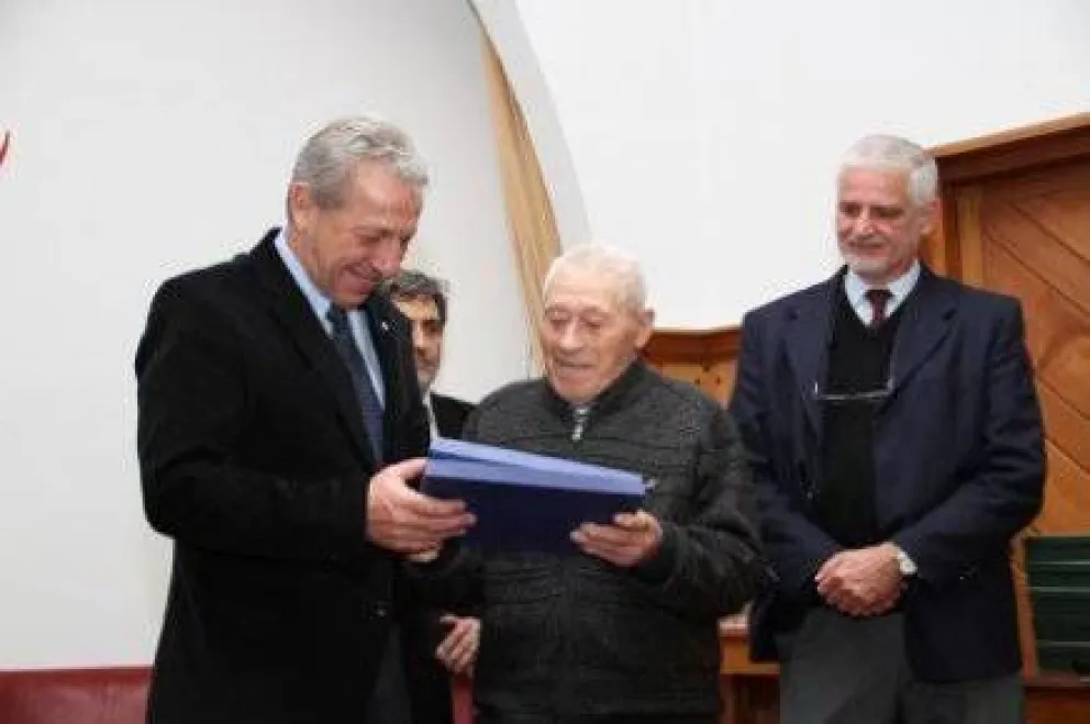 Acto por el aniversario de la CNEA