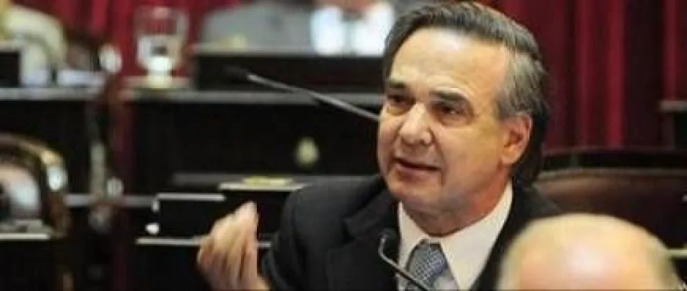 "El loteo del Cerro no tiene licencia social"