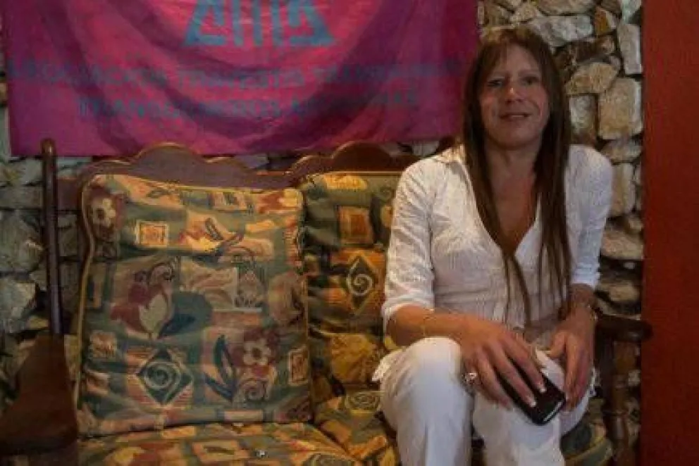 Impulsan campaña para que travestis y trans figuren en padrones 