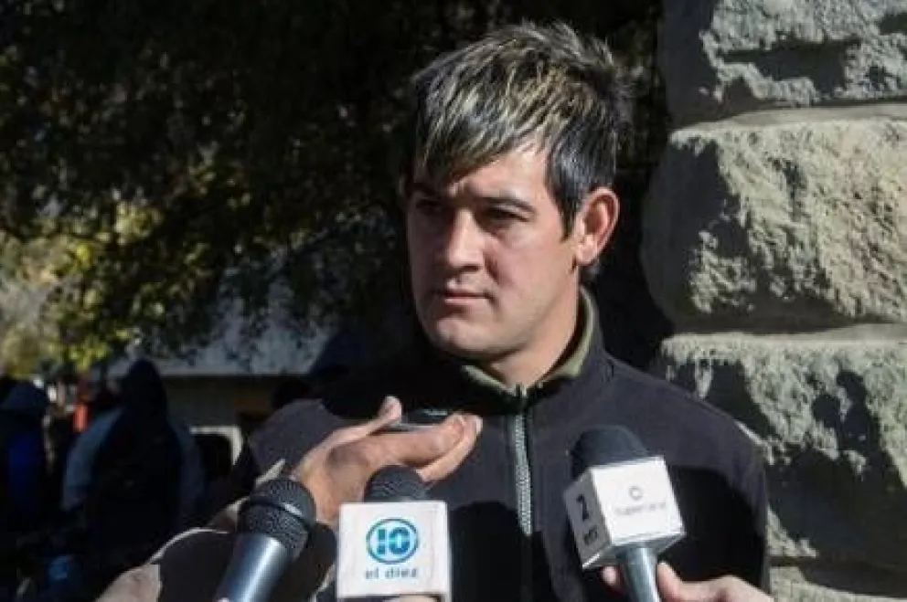 Maleteros aceptaron conformar una cooperativa