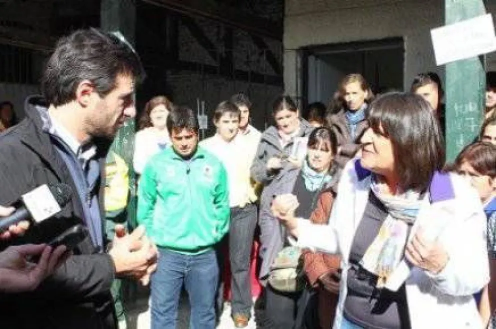 Renunciaron representantes de los padres en el Consejo de Educación