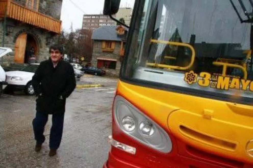 Intiman a Tres de Mayo que informe sobre el costo real por pasajero