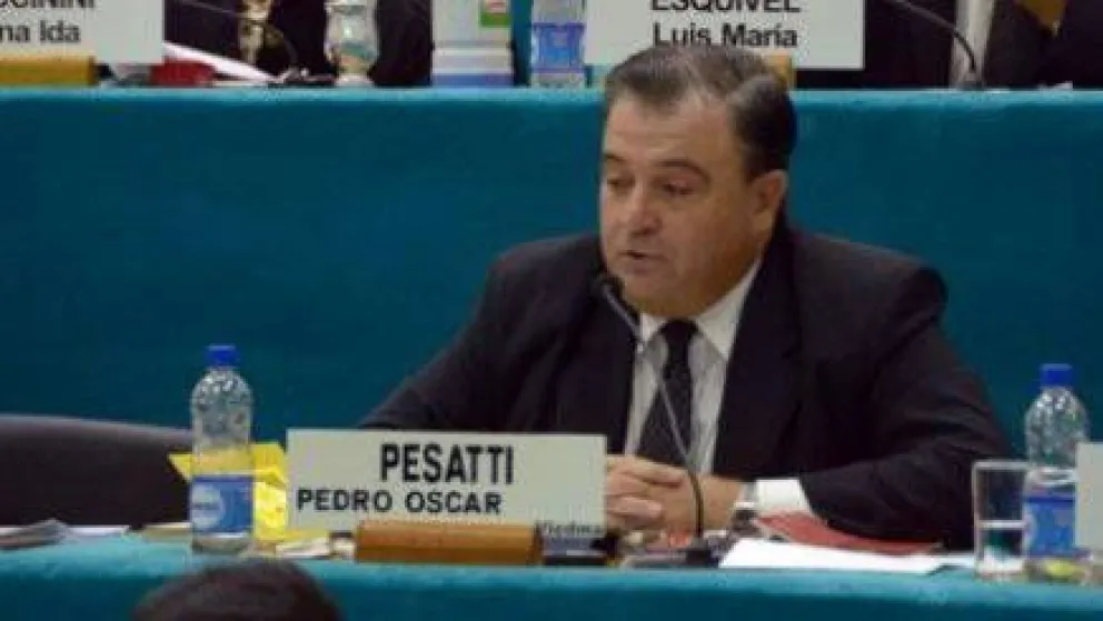 Buscan regular las publicidades en rutas