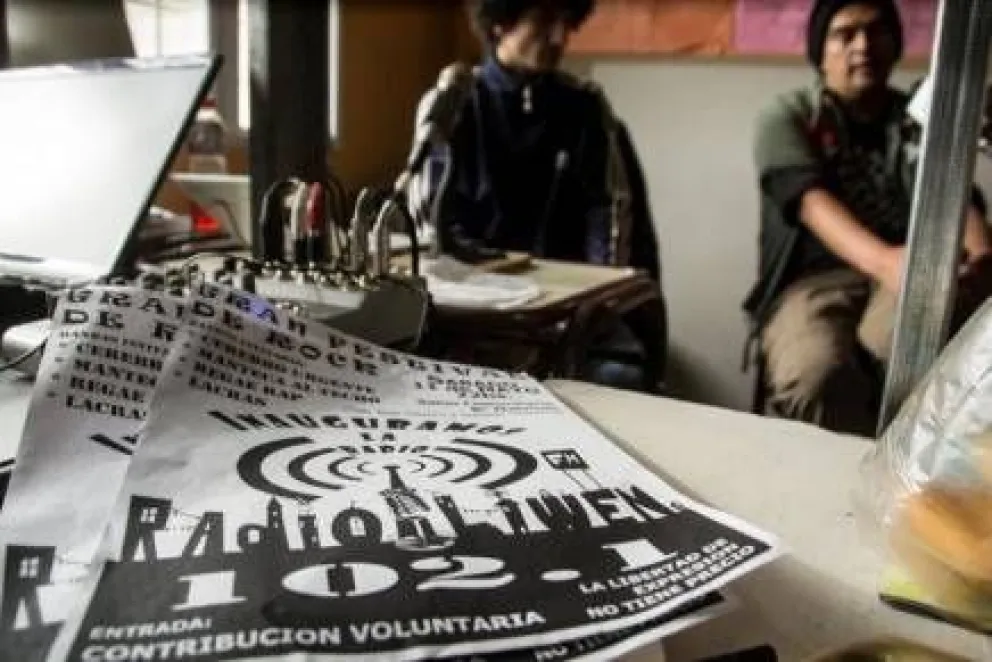 Autogestionan radio comunitaria porque "hay voces no escuchadas" 